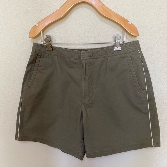 Dockers Short - Picture 1 of 2